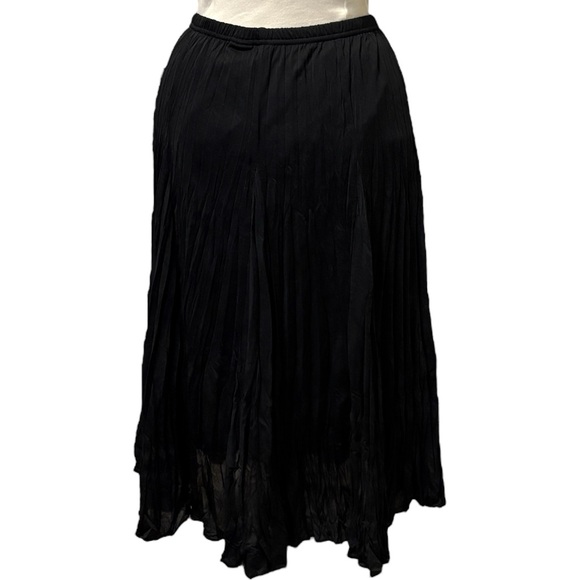 NWT New Directions Skirt Krinkled Pleated Flowy Black Elastic Waist Small - Picture 2 of 11